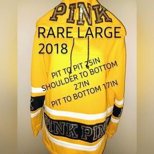 RARE HTF IN LARGE ONLINE VS PINK EXCLUSIVE PULLOVER HOODIE, FREE PANTS COMES WIT